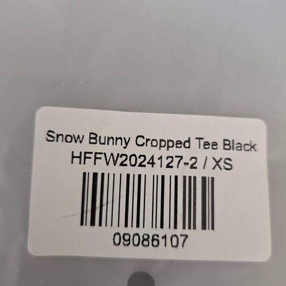 Homme+Femme T-Shirt Snow Bunny Cropped Tee Black XSmall - Picture 6 of 6